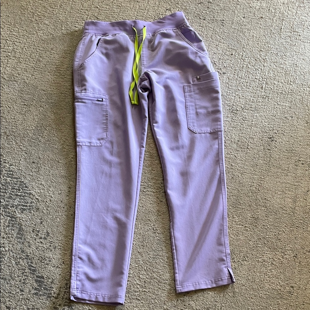 Figs Yola skinny/slim legs Lilac Dawn elastic waist w/neon green drawstring Sz S